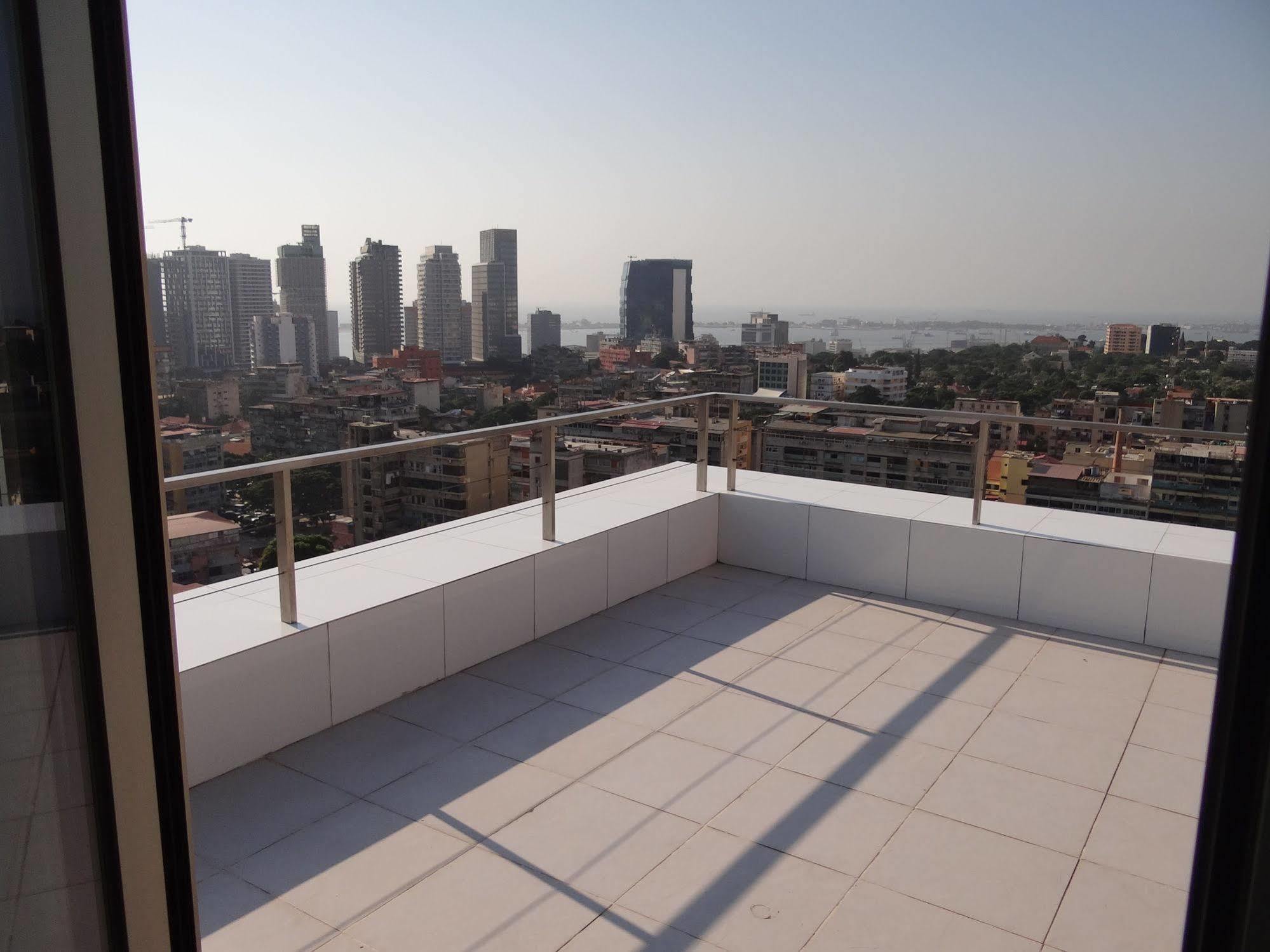 Rk Suite Hotel Luanda Ngoại thất bức ảnh